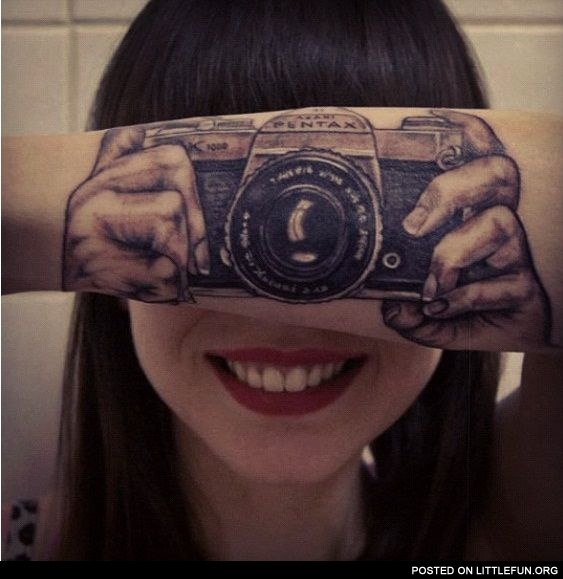 Camera tatoo