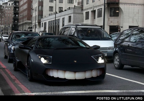 Lamborghini Nero Nemesis with teeth