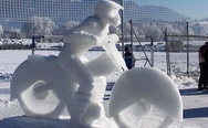 Motorcycle ice sculpture