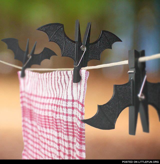 Bat peg clips
