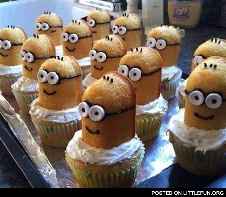 Minion cupcakes
