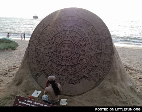 Aztec calendar, sand sculpture