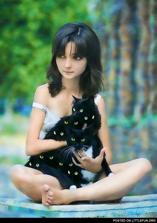 A girl with the many-eyed cat