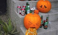 Drunk Halloween pumpkins