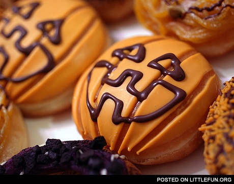 Halloween pumpkin cookie