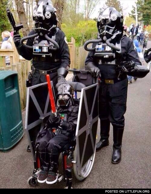 Star Wars Halloween costumes. Parenting you're doing it right.