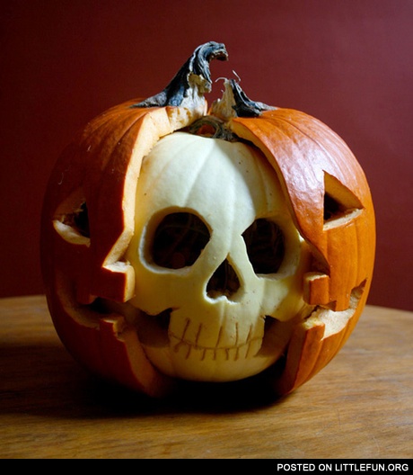 Pumpkin skull