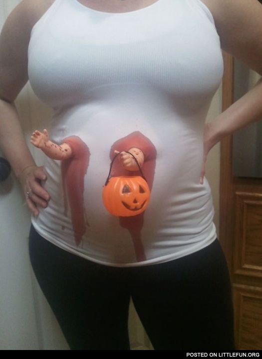 Ultimate pregnant mom costume, happy Halloween