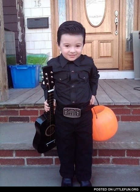 Kid dressed as Johnny Cash for Halloween