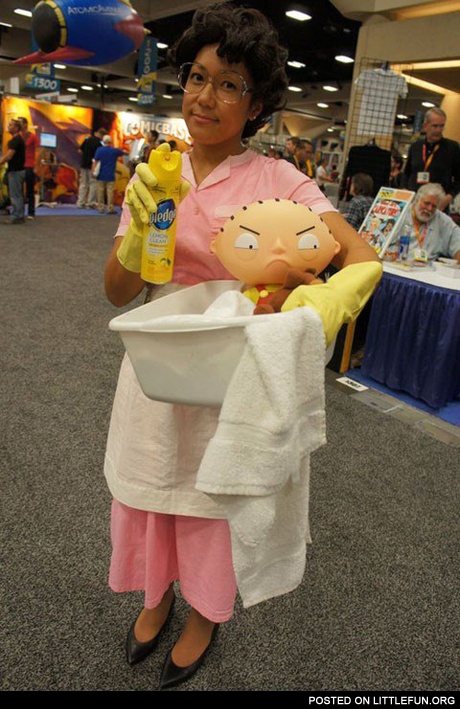 Family Guy Consuela cosplay